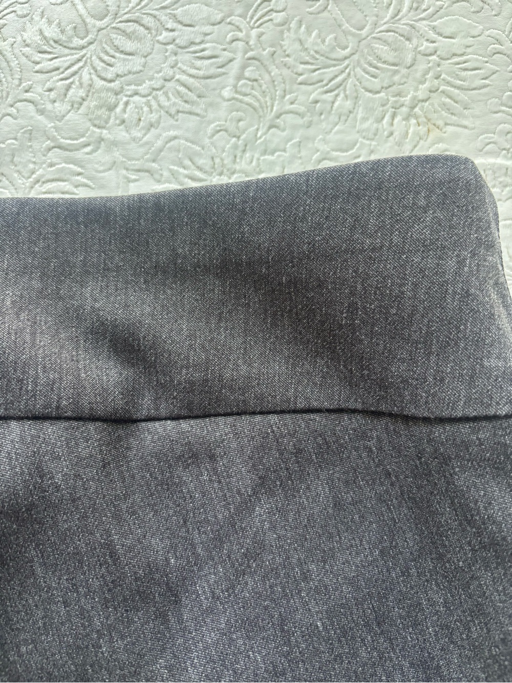 NWT Alfani Skinny Tummy Control Dark Charcoal Grey Pants, Size 4 - Picture 4 of 9